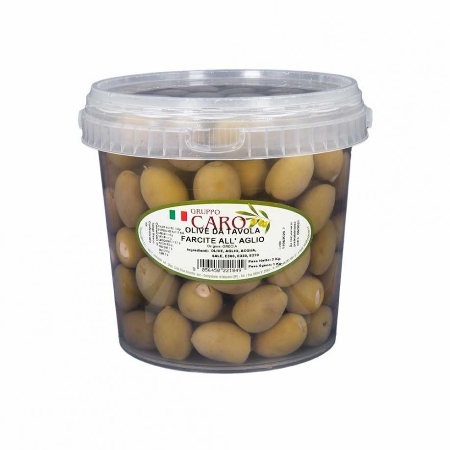 Olive verdi farcite all'aglio in salamoia